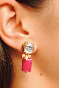 Semi precious Red stone and kundan necklace Set