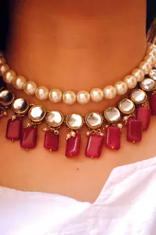 Semi precious Red stone and kundan necklace Set