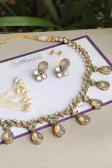 Grey Crystal Kundan Necklace Set