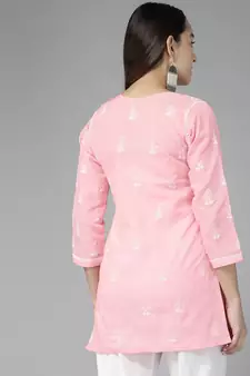 Hand Embroidered Baby Pink Cotton Lucknowi Chikankari Indian Women Straight Short Kurti