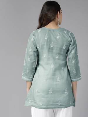 Hand Embroidered Grey Cotton Lucknowi Chikankari Indian Women Straight Short Kurti 4