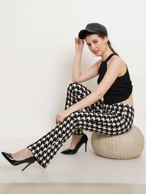Popwings Black & White Geometric Printed Mid Rise Women Trouser 6