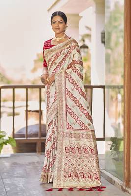 White woven banarasi saree with blouse 2