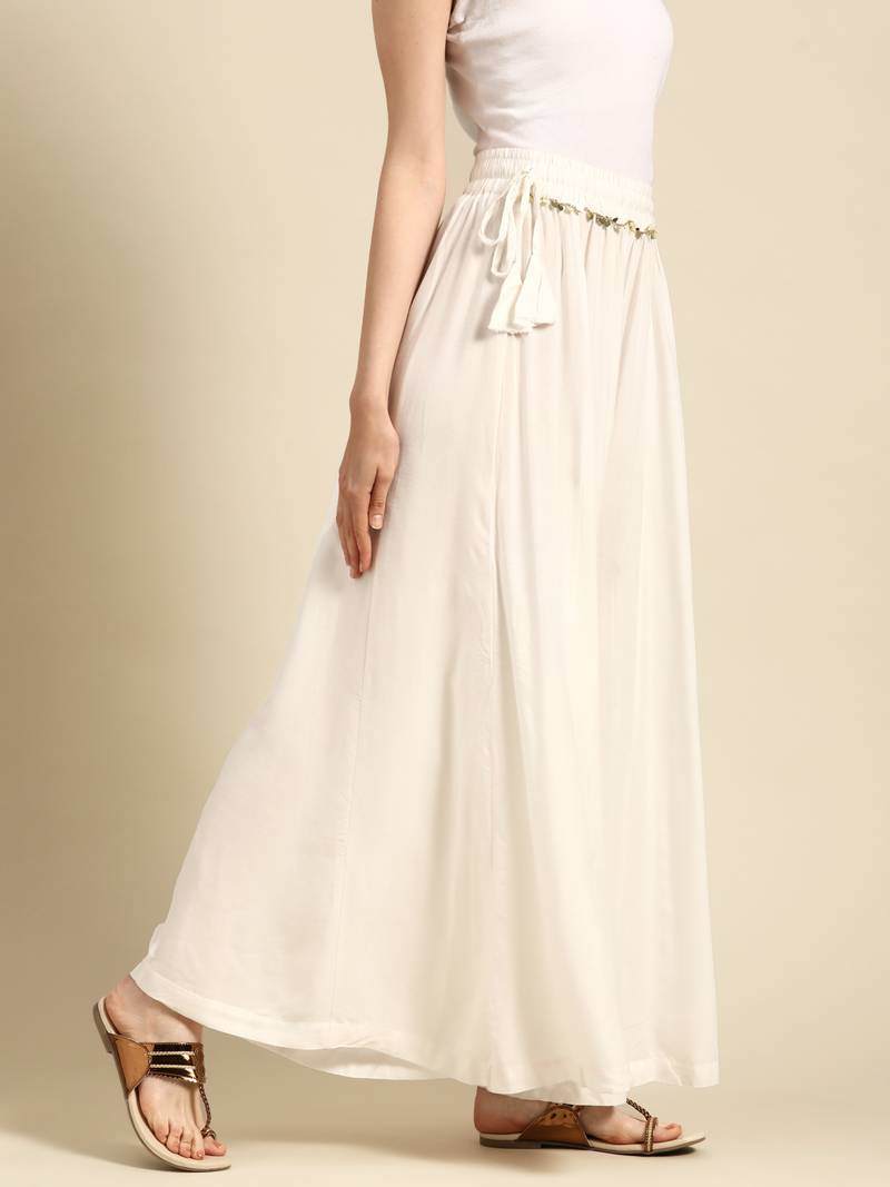 Tag 7 Off White rayon double flared palazzo