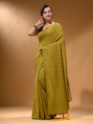 Lime Green Cotton Handspun Soft Saree With Pompom 3