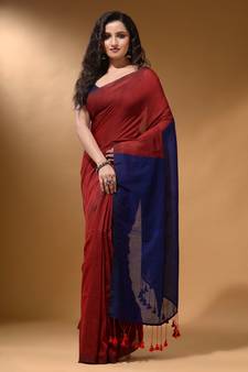 Red Cotton Handspun Soft Saree With Contrast Blue Pallu