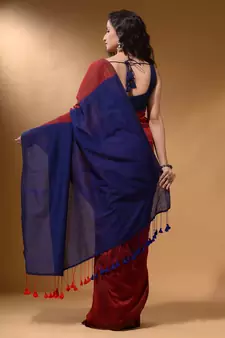 Red Cotton Handspun Soft Saree With Contrast Blue Pallu