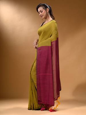 Corn Yellow Cotton Handspun Soft Saree With Contrast Magenta Pallu 3