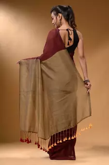 Maroon Cotton Handspun Soft Saree With Contrast Beige Pallu