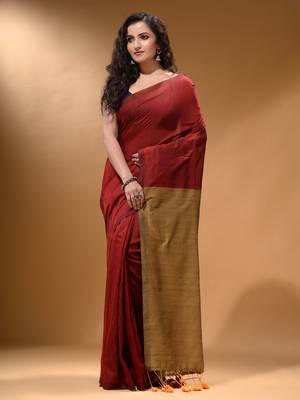 Red Cotton Handspun Soft Saree With Contrast Beige Pallu 1