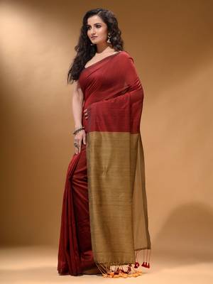 Red Cotton Handspun Soft Saree With Contrast Beige Pallu 3