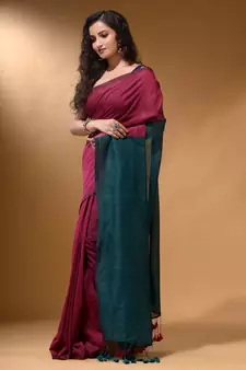 Magenta Cotton Handspun Soft Saree With Contrast Teal Pallu