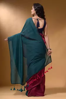 Magenta Cotton Handspun Soft Saree With Contrast Teal Pallu