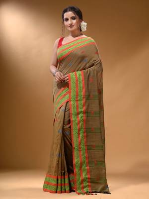 Beige Cotton Handspun Soft Saree With Nakshi Border 2