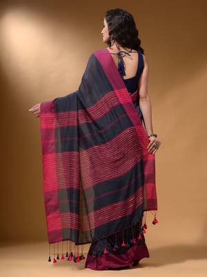 Charcoal Cotton Handspun Soft Saree With Pompom 4