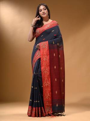 Licorise Black Cotton Handspun Soft Saree With Nakshi Border And Contrast With Red Pallu 2
