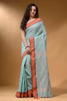 Sea Green Silk Matka Soft Saree With Paisley Motifs