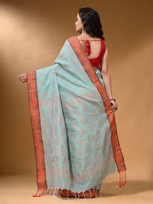 Sea Green Silk Matka Soft Saree With Paisley Motifs 4