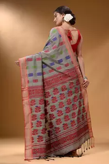 Grey Silk Matka Soft Saree With Nakshi Pallu