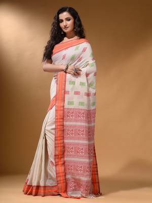 Off White Silk Matka Soft Saree With Nakshi Pallu 3