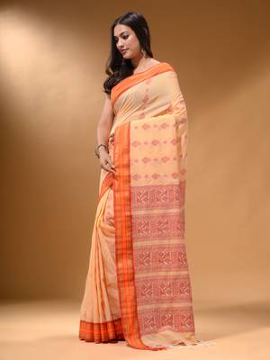 Cream Silk Matka Soft Saree With Nakshi Pallu 3