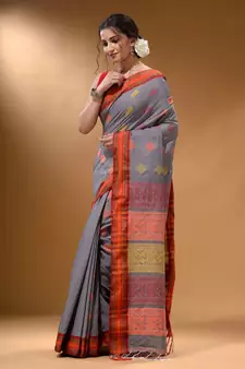 Grey Silk Matka Soft Saree With Nakshi Pallu