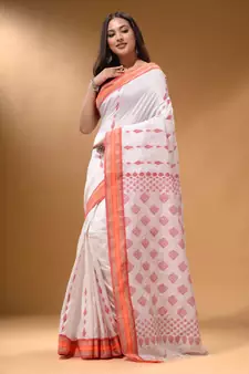 White Silk Matka Soft Saree With Textured Pallu