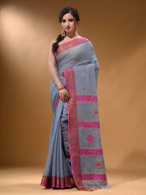 Grey Cotton Blend Handwoven Saree With Nakshi Design 1
