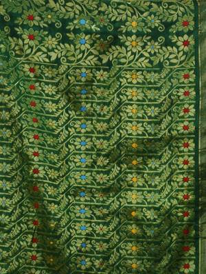 Green Cotton Handwoven Jamdani Saree With Woven Buttas And Floral Designs 5