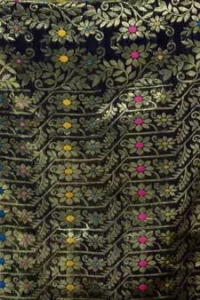Navy Blue Cotton Handwoven Jamdani Saree With Woven Buttas And Floral Designs