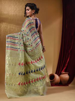 Tea Green Cotton Handwoven Jamdani Saree With Chevron Designs 4