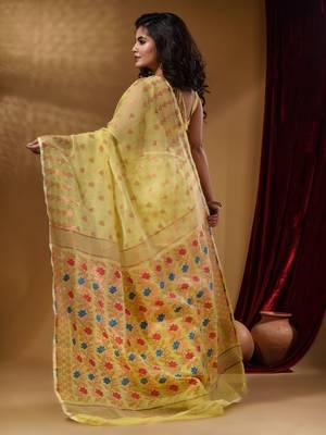 Yellow Cotton Handwoven Jamdani Saree With Geometric Designs and Floral Patterns 4