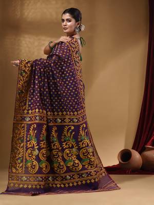 Deep Violet Cotton Handwoven Jamdani Saree With Small Buttas And Nakshi Designs 4