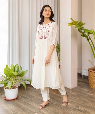 Red Half Yoke Embroided Kurta With Pleated Pants 1