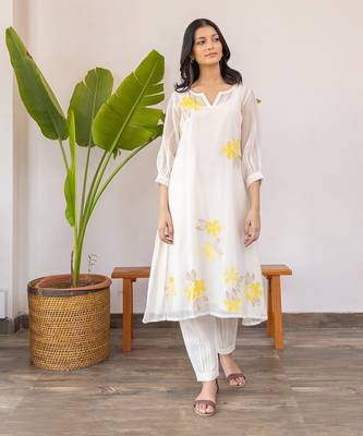 Yellow Flowers On The Kurta With Pleated Pants 1