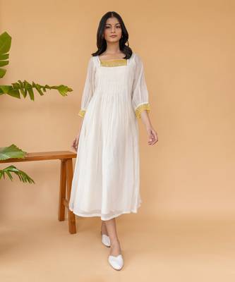 Yellow Organza With Pearl Detailing And Pleats In The Center Dress 1