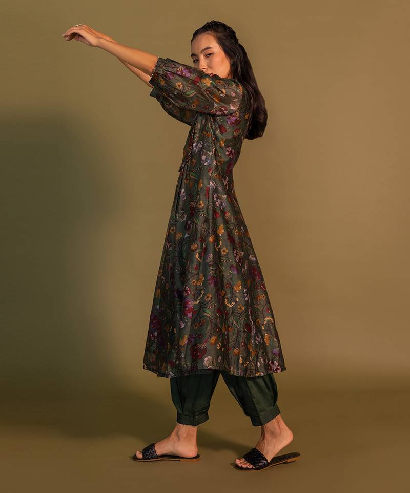 Green Kurta With Frill Deatiling Yoke And Pleated Pants