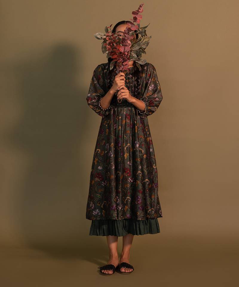 Green Floral Print Dress With Smocking In The Center And Frill Inner