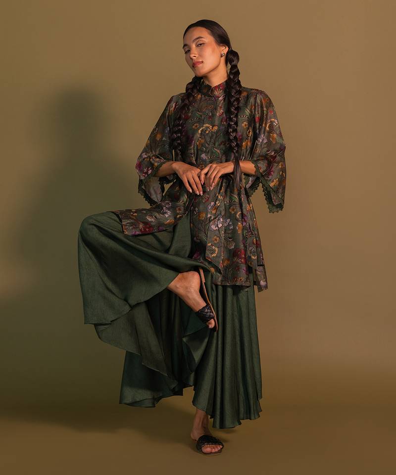 Green High Neck Collar Floral Print Shirt With Belt And Side Pocket And Flarry Pants