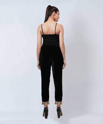 Black Silk Velvet Kurta And Straight Pants With Gota Lace Detail Set 4
