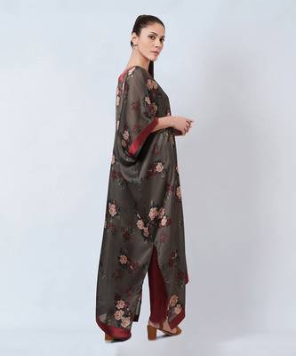 Green And Maroon Floral Kaftan 5