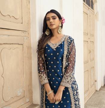 Blue Heavy Designer Embroidery Work Butterfly Net unstitched Long Length Kameez Pant party wear salwarsuit 2