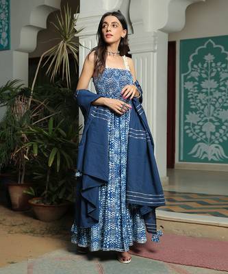Farah Smocked Mediterranian Blue Anarkali Kurta With Pant And Gota Highlighted Dupatta 3