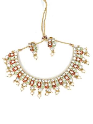 RUBYGREEN Ethnic Gold Plated Kundan Choker Set for Women   NS_1754_RG_360 2