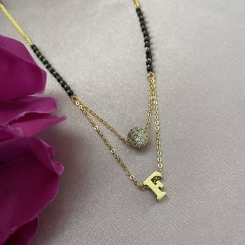 Gold agate mangalsutra 1