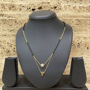 Gold agate mangalsutra 2
