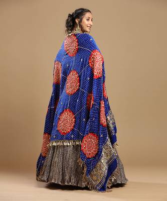 Bandhani Dupatta, Textured Lehenga And Blouse 2