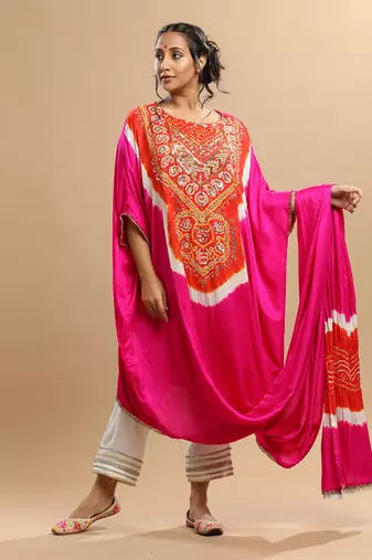 Orange And Fuschiia Pink Bandhani Kaftan
