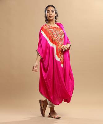 Orange And Fuschiia Pink Bandhani Kaftan 3