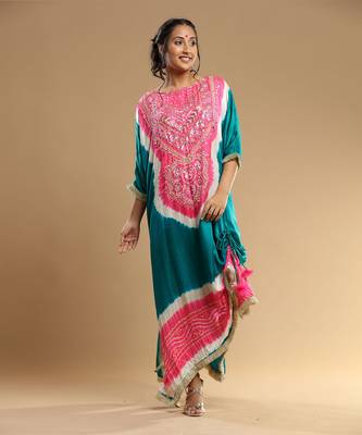 Pink And Teal Green Bandhani Kaftan 3